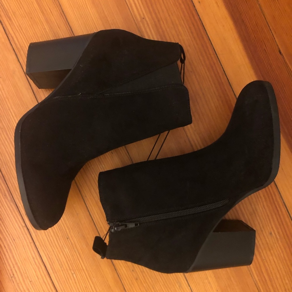 Express black suede ankle boots